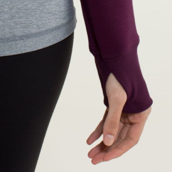 Lululemon Lululemon Keep It Cozy Jacket
Plum - Picture 5 of 9